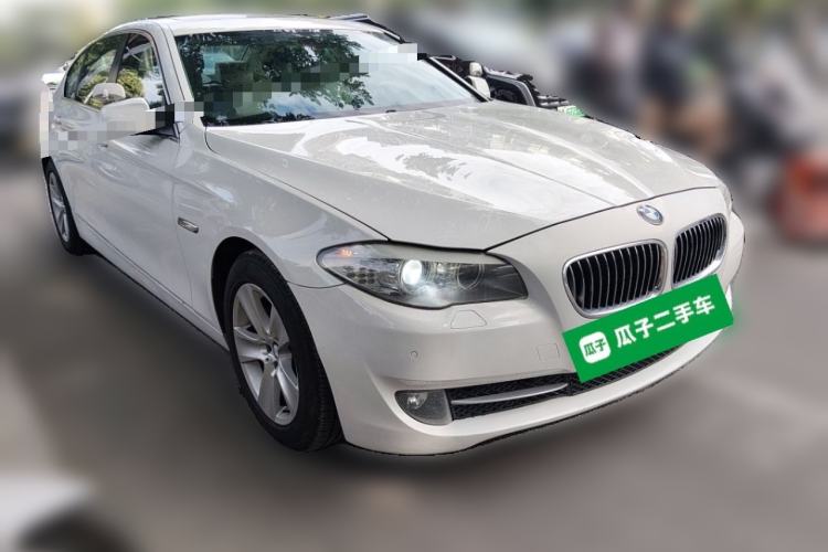 Used BMW 5 Series 2011 528Li Leading Model Front Right 45 Deg