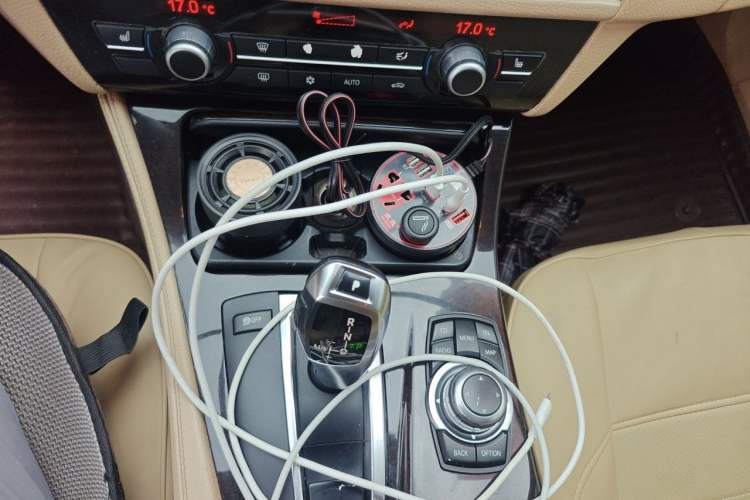 Used BMW 5 Series 2011 523Li Luxury Model Gear Lever