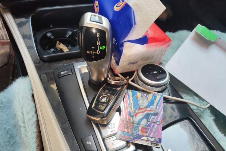 Used BMW 5 Series 2011 523Li Leading Model Gear Lever
