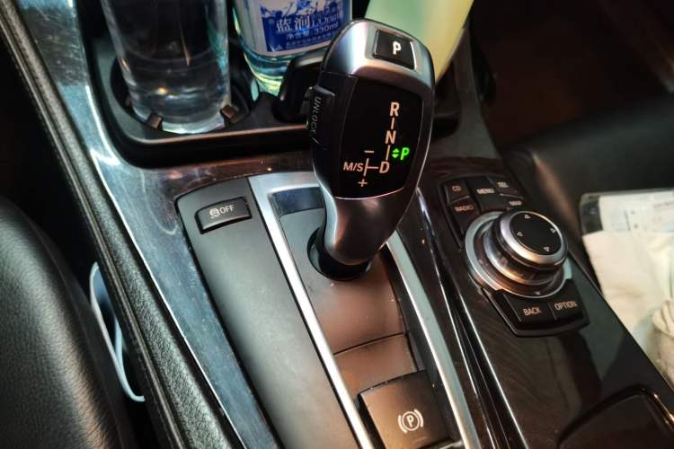 Used BMW 5 Series 2011 523i Leading Model Gear Lever