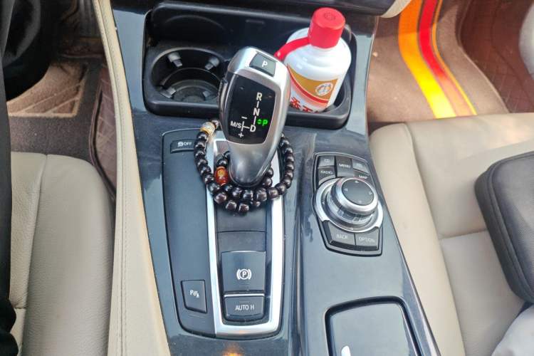 Used BMW 5 Series 2011 520Li Elegant Model Gear Lever