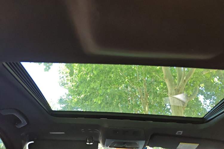 Used BMW 5 Series 2011 535i Sport Edition Headliner