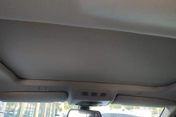 Used BMW 5 Series 2011 520Li Elegant Model Headliner