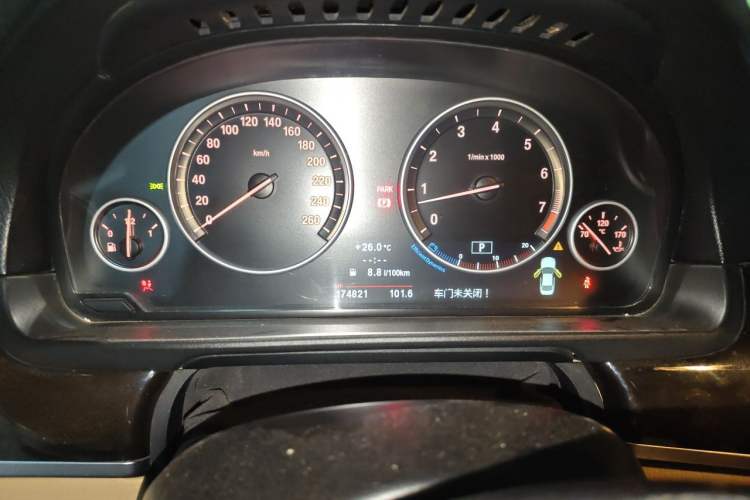 Used BMW 5 Series 2011 523Li Luxury Model Instrument Cluster