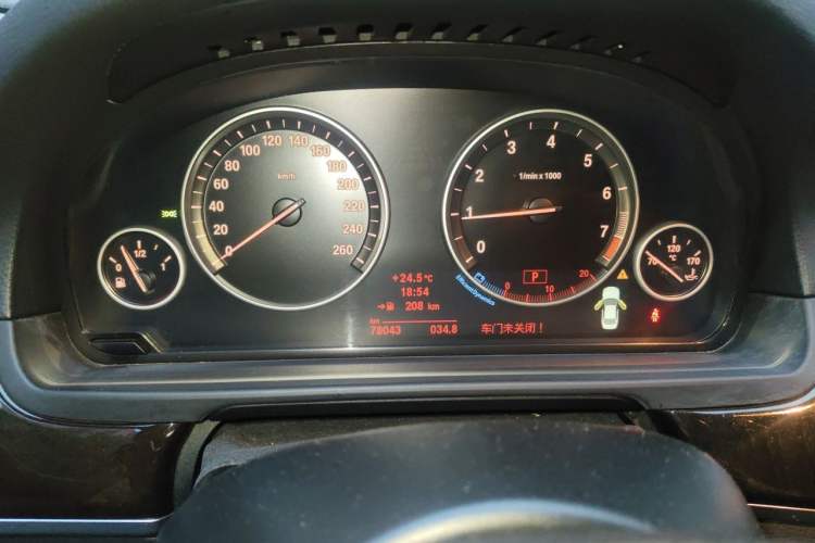 Used BMW 5 Series 2011 523Li Luxury Model Instrument Cluster