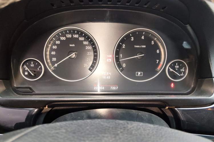 Used BMW 5 Series 2011 523Li Leading Model Instrument Cluster