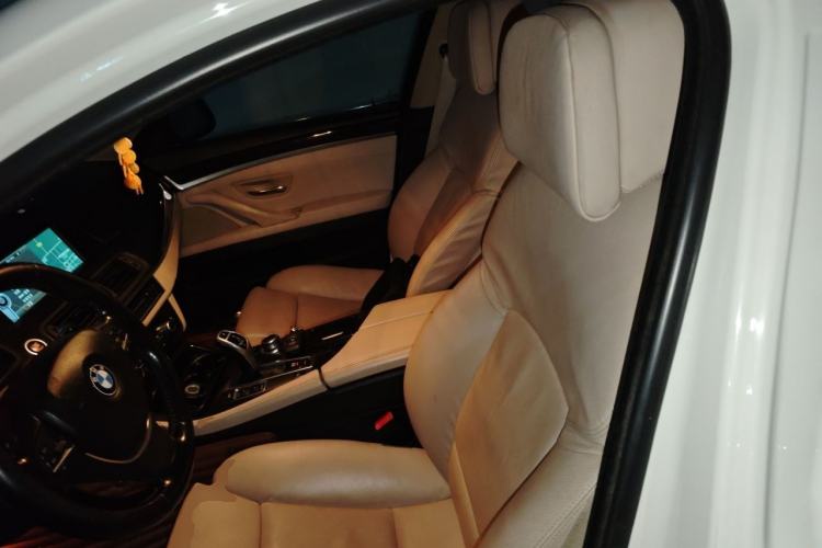 Used BMW 5 Series 2011 535Li Luxury Model Left Front Seat