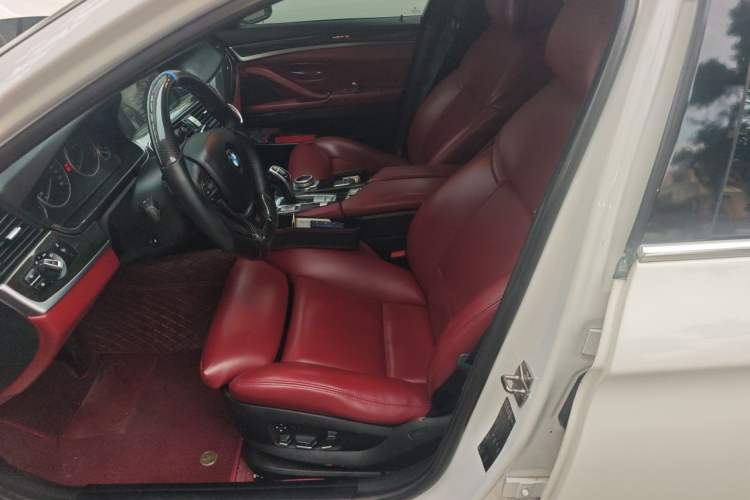 Used BMW 5 Series 2011 535Li Luxury Model Left Front Seat