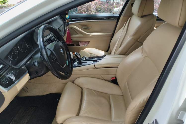 Used BMW 5 Series 2011 535Li Luxury Model Left Front Seat