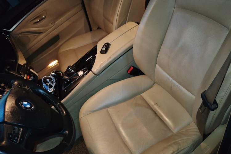 Used BMW 5 Series 2011 523Li Luxury Model Left Front Seat