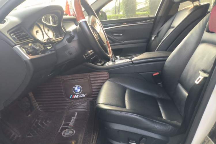 Used BMW 5 Series 2011 520Li Elegant Model Left Front Seat