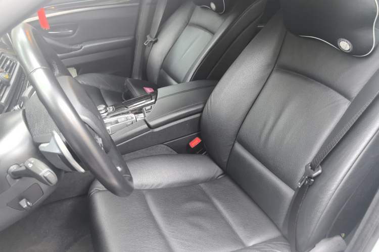 Used BMW 5 Series 2011 535Li Leading Model Left Front Seat