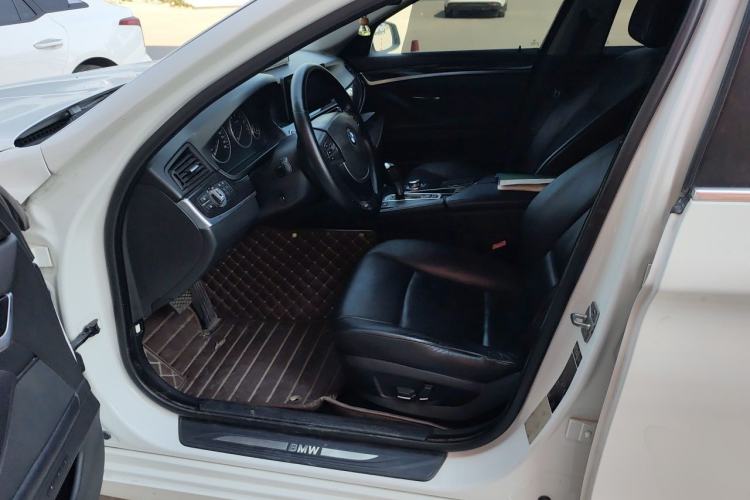 Used BMW 5 Series 2011 520Li Elegant Model Left Front Seat