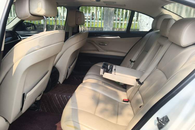 Used BMW 5 Series 2011 523Li Leading Model Left Rear Seat