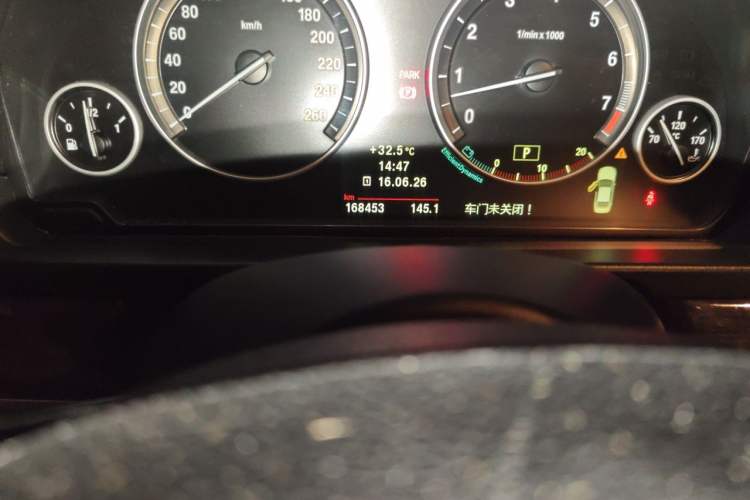 Used BMW 5 Series 2011 535Li Luxury Model Odometer Close Up
