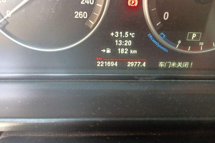 Used BMW 5 Series 2011 523Li Luxury Model Odometer Close Up
