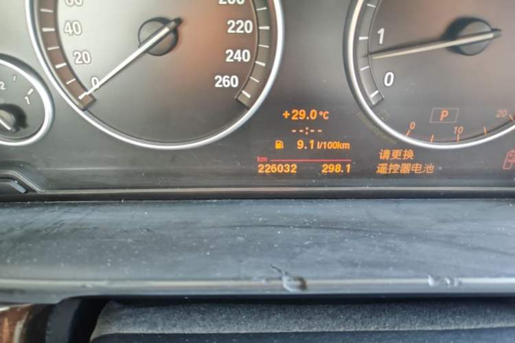 Used BMW 5 Series 2011 523Li Luxury Model Odometer Close Up