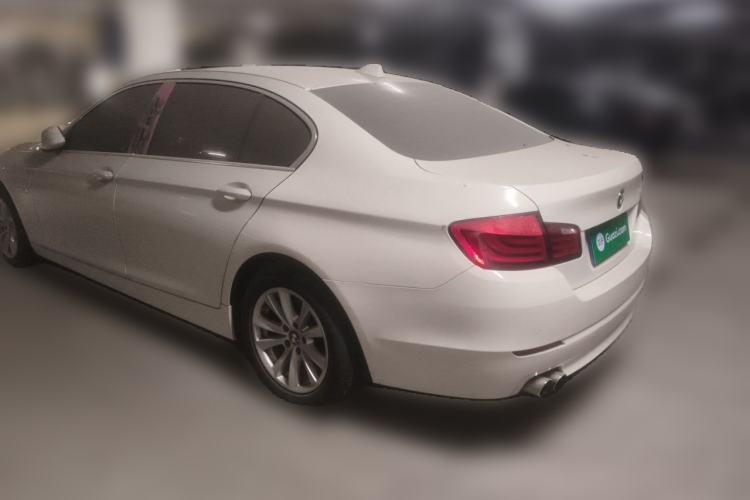Used BMW 5 Series 2011 520Li Elegant Model Rear Left 45 Deg