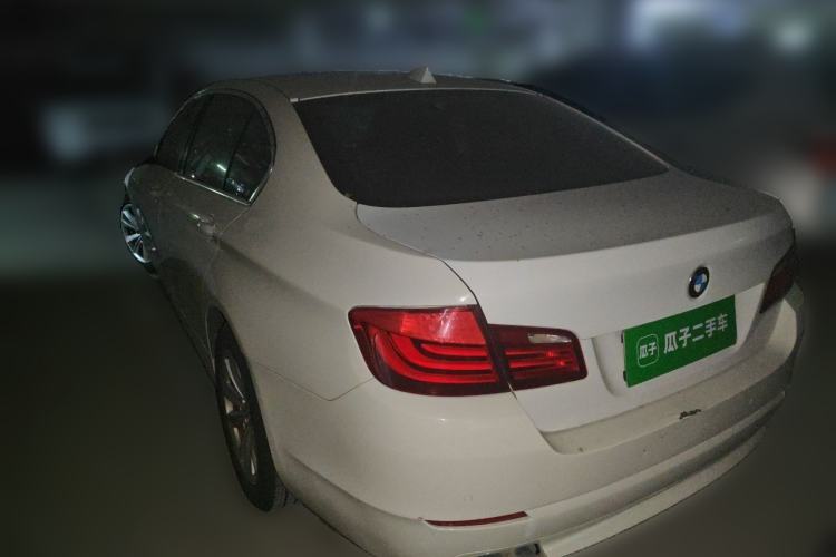 Used BMW 5 Series 2011 520Li Elegant Model Rear Left 45 Deg