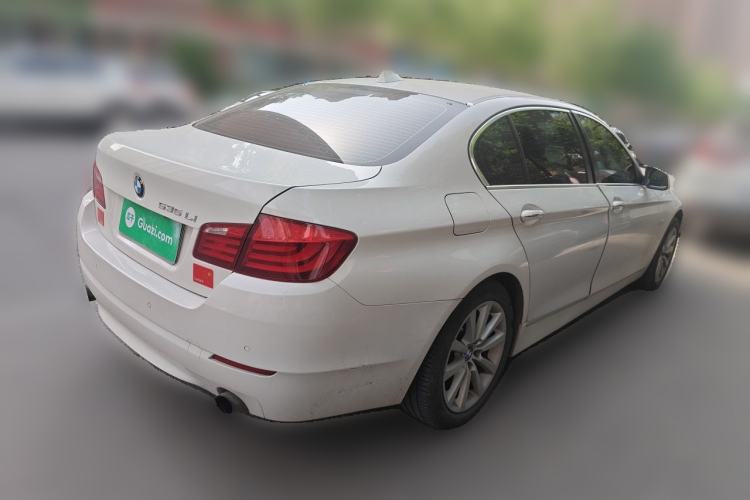 Used BMW 5 Series 2011 535Li Leading Model Rear Right 45 Deg