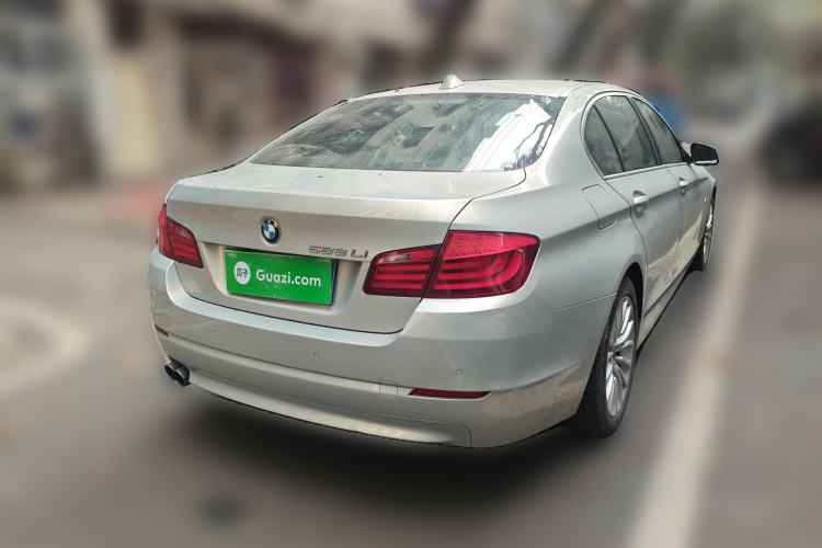 Used BMW 5 Series 2011 528Li Leading Model Rear Right 45 Deg