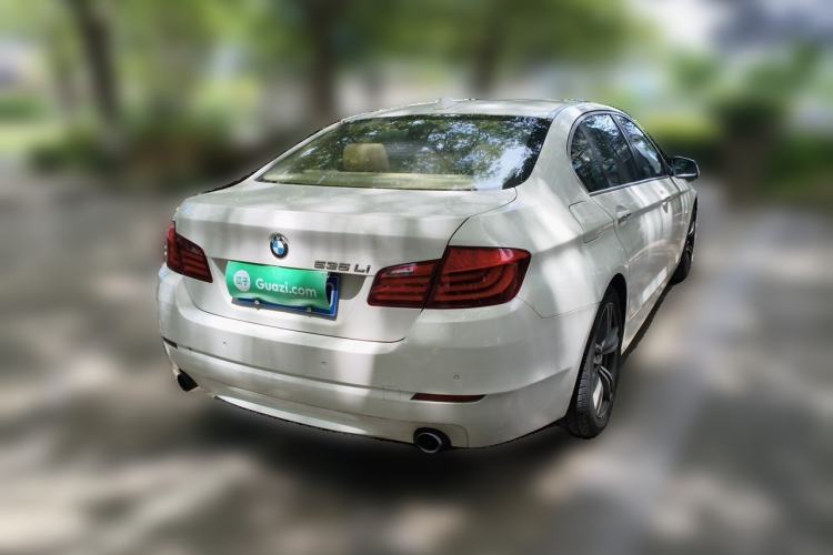 Used BMW 5 Series 2011 535Li Luxury Model Rear Right 45 Deg