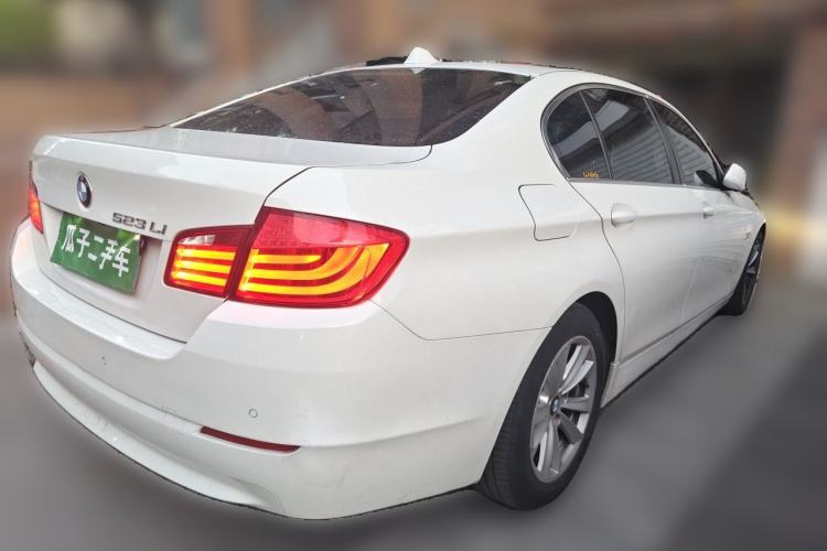 Used BMW 5 Series 2011 523Li Luxury Model Rear Right 45 Deg