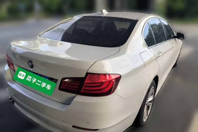 Used BMW 5 Series 2011 520Li Elegant Model Rear Right 45 Deg