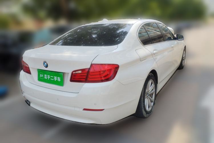 Used BMW 5 Series 2011 520Li Elegant Model Rear Right 45 Deg