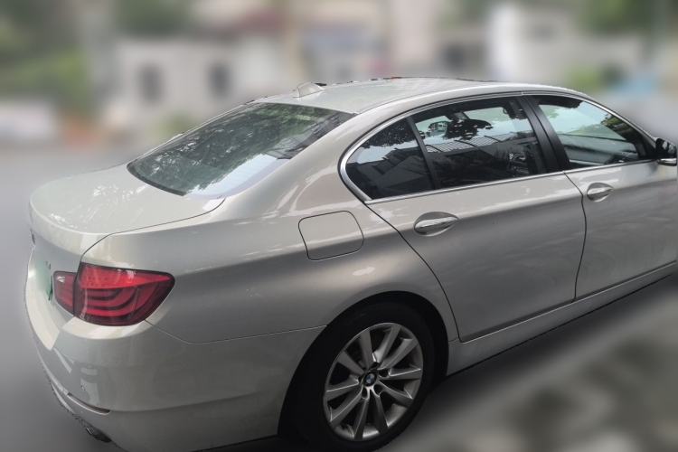 Used BMW 5 Series 2011 535Li Leading Model Rear Right 45 Deg