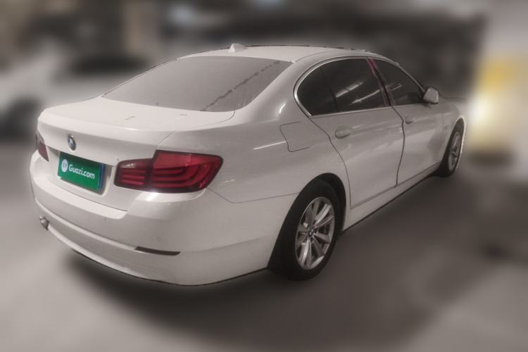 Used BMW 5 Series 2011 520Li Elegant Model Rear Right 45 Deg