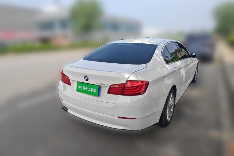 Used BMW 5 Series 2011 520Li Elegant Model Rear Right 45 Deg