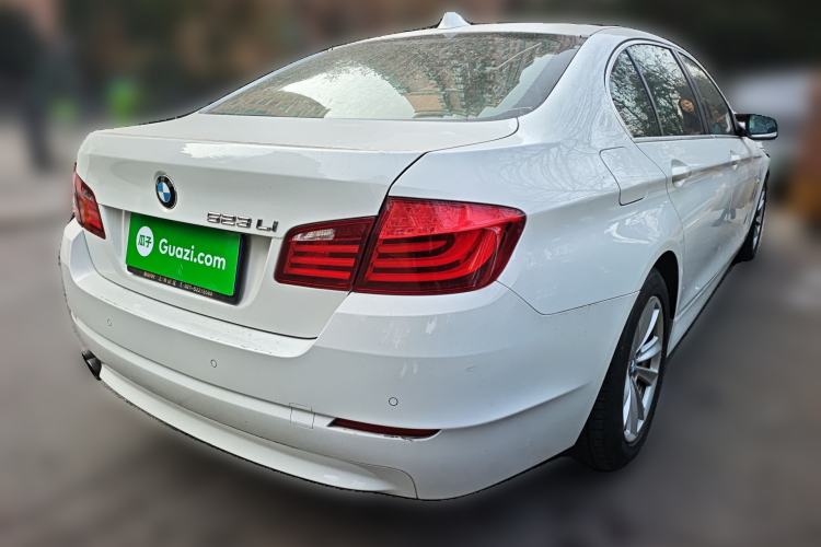 Used BMW 5 Series 2011 523Li Luxury Model Rear Right 45 Deg