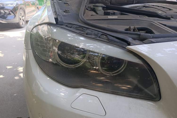 Used BMW 5 Series 2011 523Li Luxury Model Right Front Headlight
