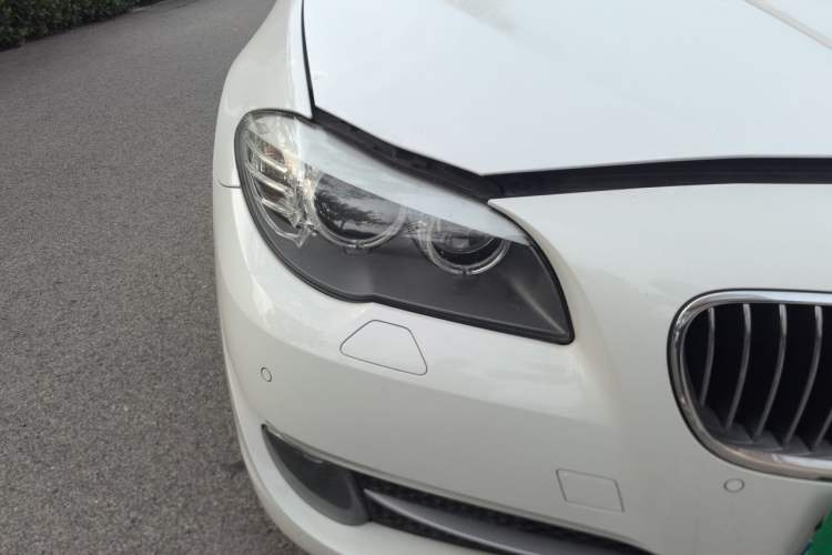 Used BMW 5 Series 2011 520Li Elegant Model Right Front Headlight