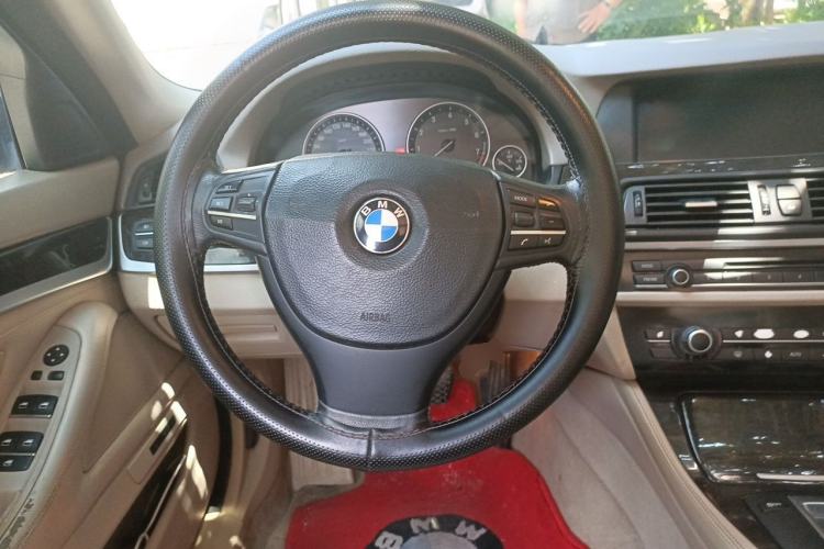 Used BMW 5 Series 2011 523Li Luxury Model Steering Wheel
