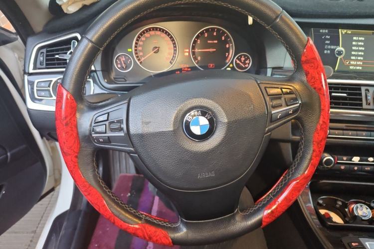Used BMW 5 Series 2011 523Li Luxury Model Steering Wheel