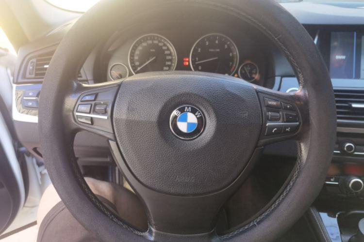 Used BMW 5 Series 2011 523i Leading Model Steering Wheel