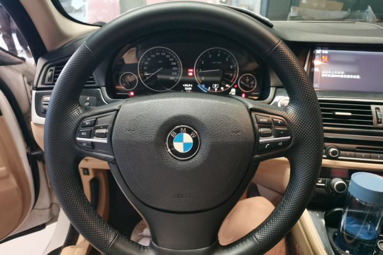 Used BMW 5 Series 2011 523Li Luxury Model Steering Wheel