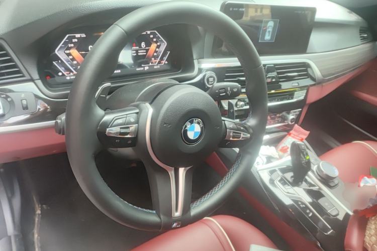 Used BMW 5 Series 2011 523Li Leading Model Steering Wheel