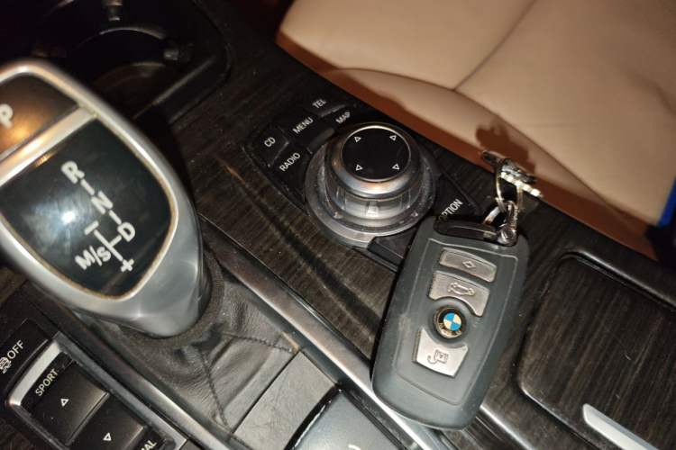 Used BMW 5 Series 2011 535Li Luxury Model Vehicle Key