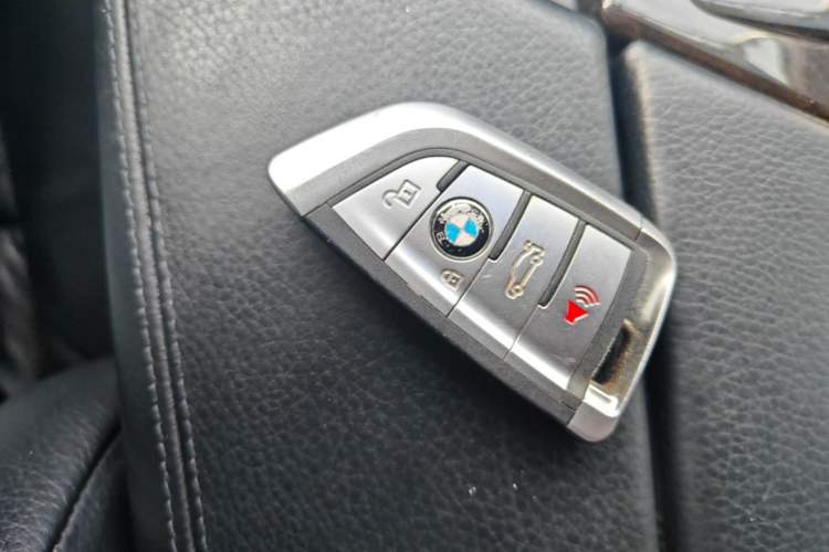 Used BMW 5 Series 2011 523Li Luxury Model Vehicle Key