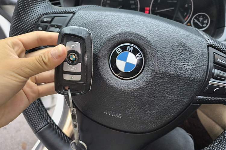 Used BMW 5 Series 2011 523Li Luxury Model Vehicle Key