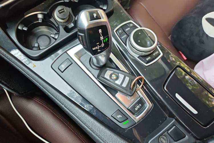 Used BMW 5 Series 2011 520Li Elegant Model Vehicle Key