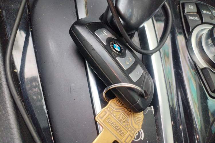 Used BMW 5 Series 2011 520Li Elegant Model Vehicle Key