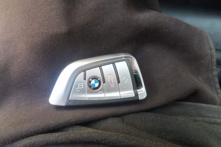 Used BMW 5 Series 2011 523i Leading Model Vehicle Key