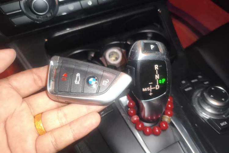 Used BMW 5 Series 2011 520Li Elegant Model Vehicle Key