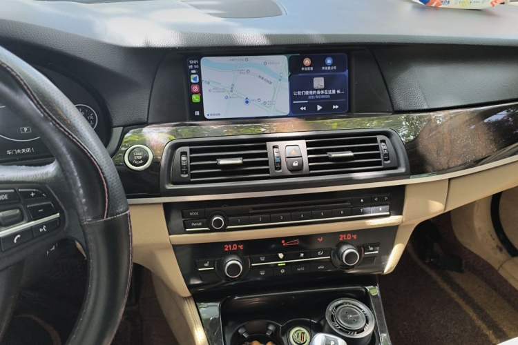 Used BMW 5 Series 2011 523Li Luxury Model Audio And AC Panel
