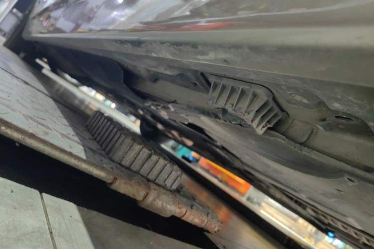 Used BMW 5 Series 2011 528Li Leading Model Chassis Rear Left