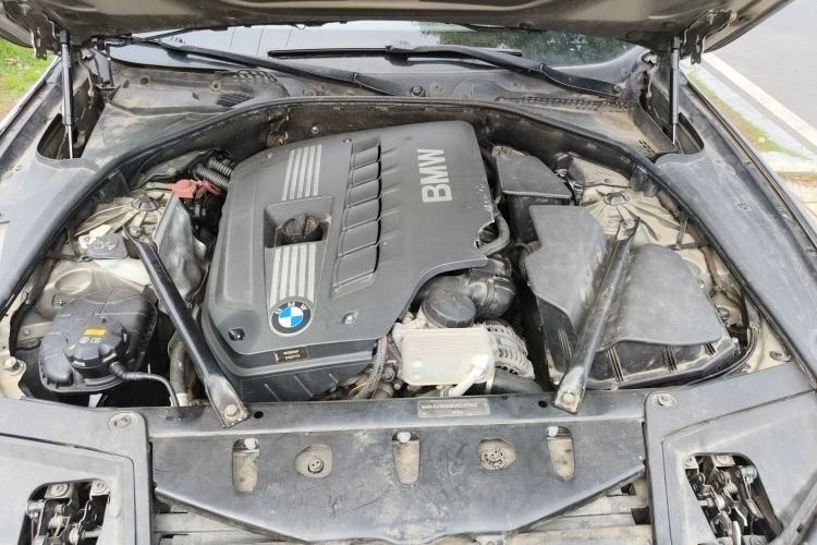 Used BMW 5 Series 2011 523Li Luxury Model Engine Bay